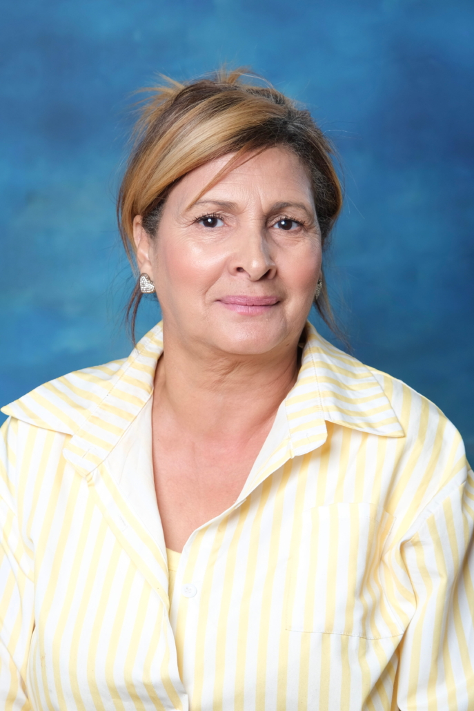 Mrs M. Hass